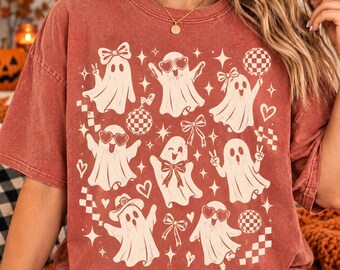 Cute Ghost Halloween Shirt for Women, Retro Disco Ghost Bow Tee, Spooky Season Graphic Shirt, Trendy Fall Halloween Gift