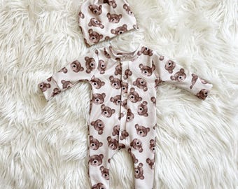 Baby coming home outfit, baby set, baby outfit, footie set, bear, baby bear, baby shower gift idea, DBP knit baby clothes
