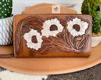Brown and White Leather Wallet, Western Womens Wallet, Wallets for Women, Large Wallet, Tooled Wallet, Leather Accessories, Flower Wallet