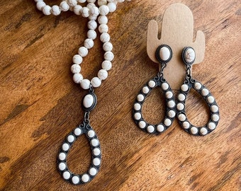 White Vintage Style Western Teardrop Beaded Crystal and Stone Pendant| Cowgirl Necklace and Earring Matching Jewelry Set| Gift for her