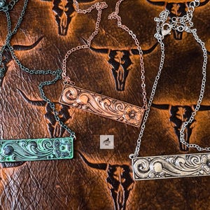 Western Floral Tooled Bar Necklace, Turquoise Patina Copper or Silver Flower Necklace, Southwestern Jewelry, Punchy NFR Rodeo Getup