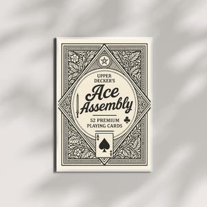 Pôster de parede vintage com cartas de baralho - Impressão de baralho de pôquer Ace Assembly - Decoração clássica para sala de jogos de cassino - Ilustração de carta monocromática