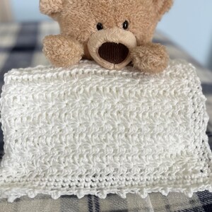 Handmade Crochet Baby Blanket: Soft White Star Stitch image 9