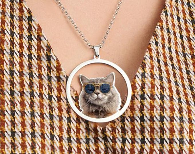 Pet Photo Necklace – Personalized Gift for Pet Lover, Custom Keepsake Jewelry, Unique Memorial Accessory for Dog/Cat