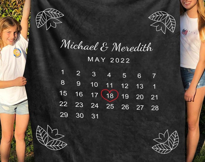 Calendar Blanket - Custom Elegant Black Wedding Anniversary Fleece Blanket, Perfect Gift for Couples & Home Decor