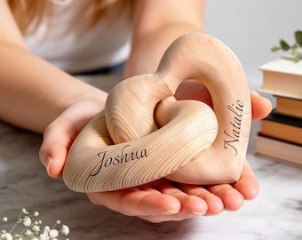 Personalisierte ineinandergreifende Herzen. Olivenholz Herzen aus Holz Olivenholz Herzen zum 5. Frau Liebe