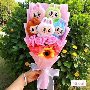 Plüsch Hase Monster Bouquet, Blumenstrauß, Abschlussgeschenk, einzigartiges Kleinkind Geschenk, Kawaii Plushies Blumen, bunte Plüsch Anime Bouquet
