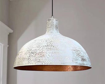Lampada a sospensione a cupola in rame e bianco - Lampada da soffitto moderna in ottone martellato per sala da pranzo