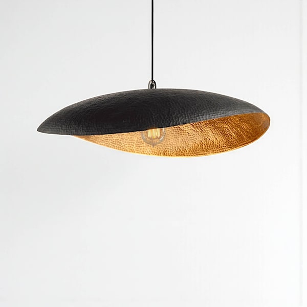 Modern Black & Gold Pendant Light – Hammered Brass Leaf Ceiling Lamp for Home Decor