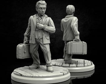 Valet Investigator Lovecraft Tabletop Resin Miniature - Twilight of The Cursed Moon by Adaevy Creations