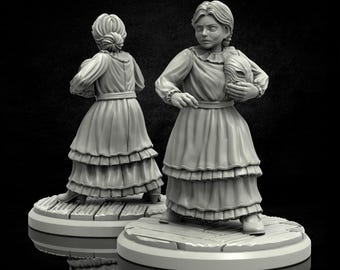 Antiquarian Investigator Lovecraft Tabletop Resin Miniature - Twilight of The Cursed Moon by Adaevy Creations