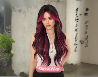 Könnte beinhalten: Lange, wellige Perücke mit dunkelbraunem Haar und leuchtend pinkfarbenen Highlights, die das Gesicht umrahmen. Die Perücke ist mit einem Seitenscheitel gestylt und trägt den Text "Shrine Wigs" auf einem rosa Banner.
