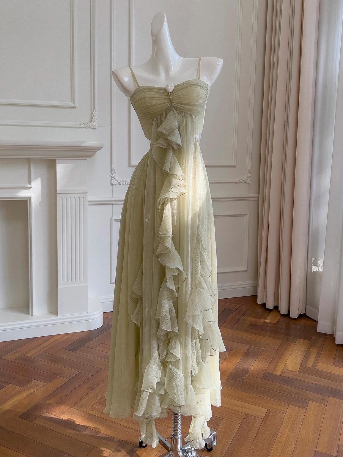 rachel green wedding dress buy Evening Dress Queen Addamnne (2 Colors) main image 1