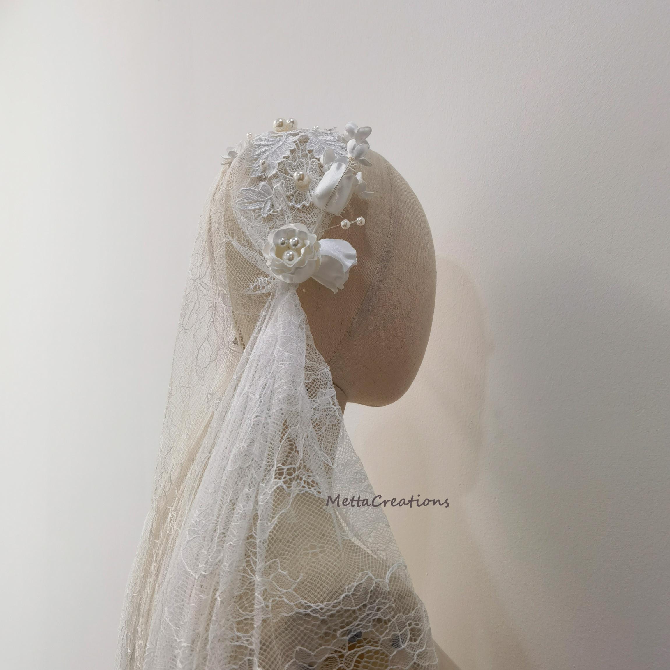 VTG 60s 70s Lace & Pearl Bridal Veil Juliet Cap Style Ivory Alencon Lace Tulle Soft Lace Tulle Juliet Veil,ivory Juliet Cap Veil,wedding  main image 2
