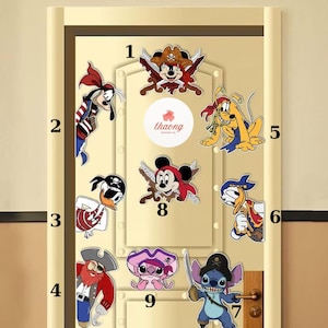 All characters Mickey & friends Pirates magnet, Captain Hooks Pirates Disney Cruise Line magnet,Family Pirates Life Cruise door magnet decor