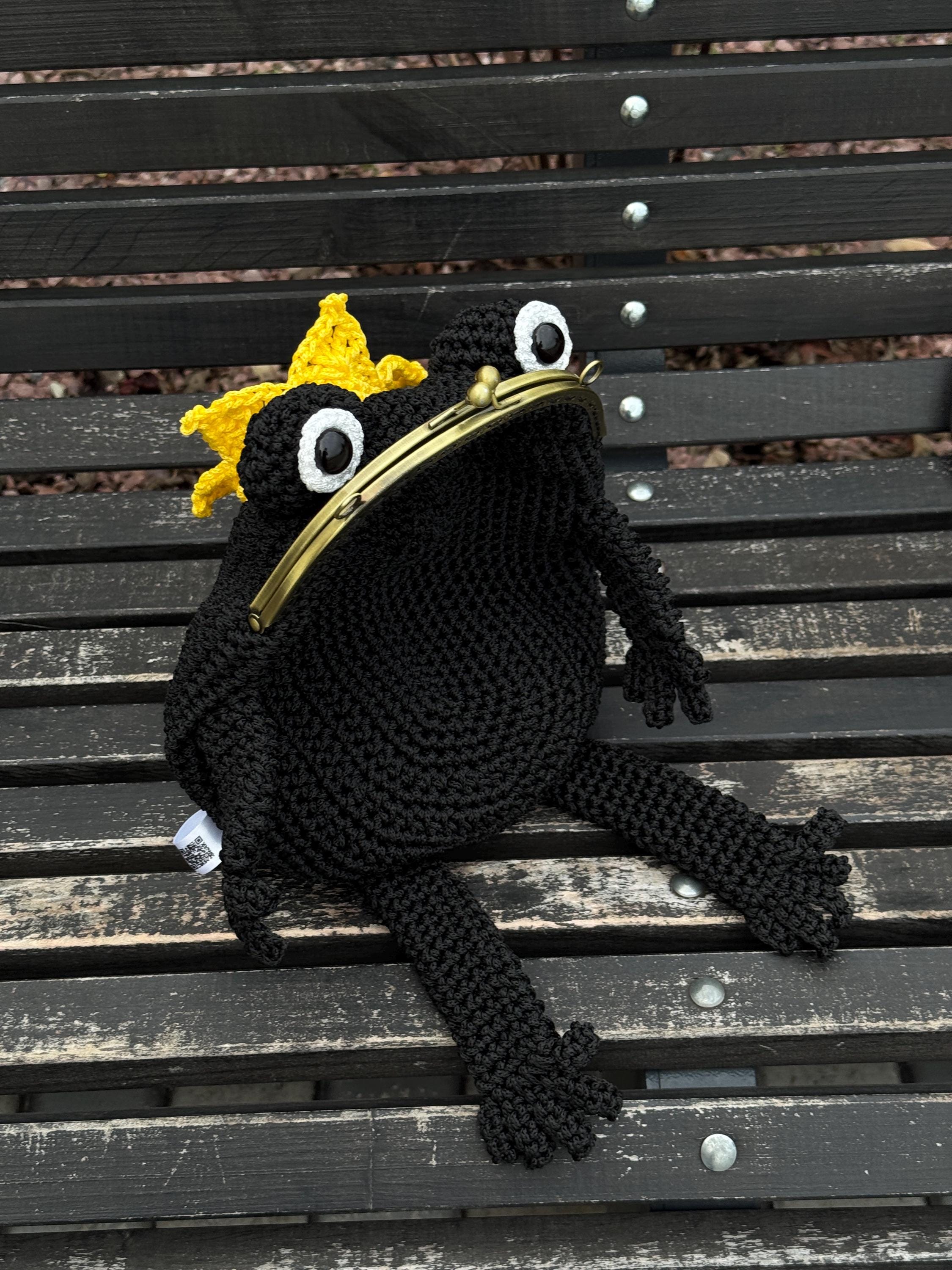 Frog King Bag – Handmade Black Frog Purse with Golden Crown