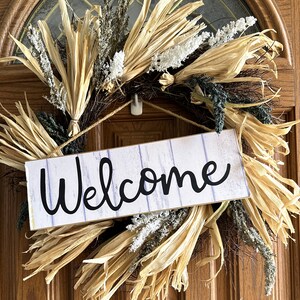 White Wooden Welcome Fence Sign - 15&quot; x 5&quot;, Rustic White Wood Wall Decor,  Door Hanger, Wreath Door Decoration
