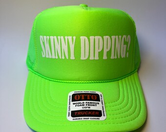 Skinny dippen? Neon truckerpet - grappige truckerspet