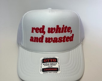 Lustige rote, weiße und verschwendete Trucker Hats