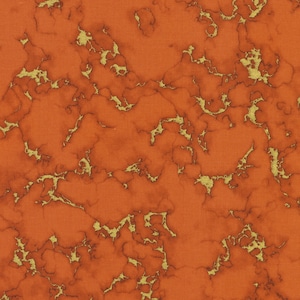 EOB~Robert Kaufman~Silverstone~Marble Texture w/ Metallic Gold~Adobe~Cotton Fabric by the Yard or Select Length WELM19505225