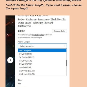 Pu&ograve; includere: Uno screenshot di un annuncio Etsy per tessuto Robert Kaufman Stargazers Black Metallic Outer Space venduto al metro. L'annuncio mostra un menu a tendina per selezionare la lunghezza di tessuto desiderata, con opzioni che vanno da 1/4 di metro a 1 metro e mezzo, e i prezzi corrispondenti.