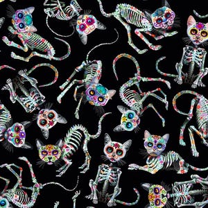 タイムレス・トレジャーズ〜死者の日〜投げられた骸骨の猫〜ブラック〜コットン生地（1ヤードあたりまたは長さを選択）CD3602-ブラック