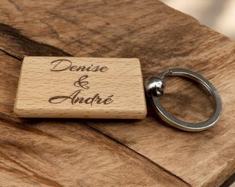 Personalisierter Schlüsselanhänger Holz ,Gravur mit Namen ,Geschenk für Paare ,Jahrestag ,Partner Schlüsselanhänger