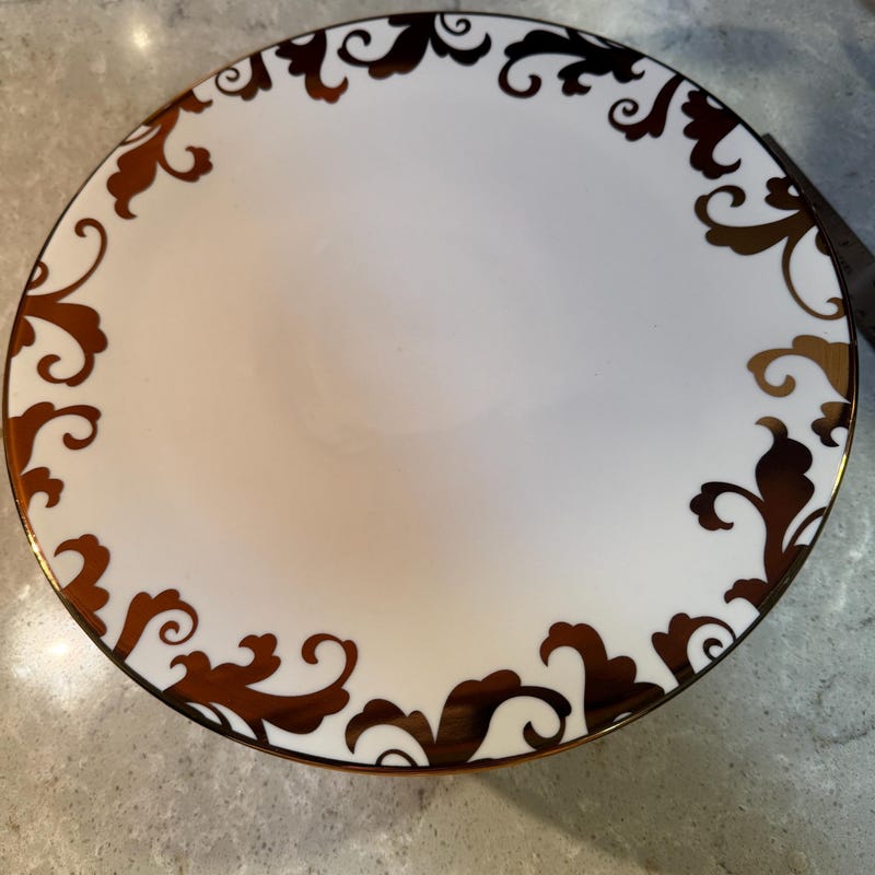 Carola Pedestal Cake Plate Camellia and White
