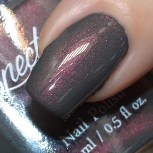DARK ANGEL Gray with Pink/Red/ Gold Iridescent Shift Nail Polish