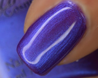 PANDORA Purple Iridescent Nail Polish