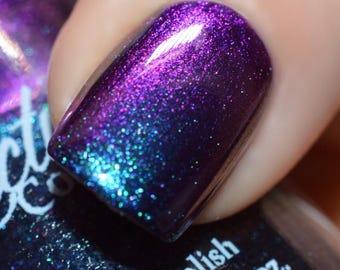 METAMORPHOSIS Purple / Violet / Teal / Blue Multichrome Magnetic Nail Polish