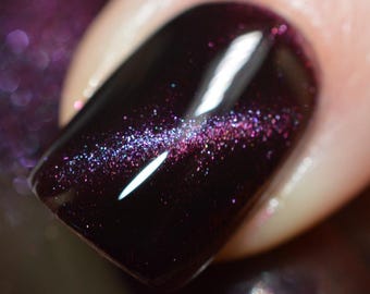 BAD ROMANCE Magnetic Nail Polish