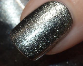 HEMATITE Dark Silver Nail Polish with Metallic Shimmer
