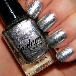 SILVER SNOWFLAKE Metallic Silver Nail Polish