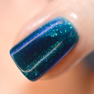 MYSTIC MAVEN Teal Blue Shimmer Nail Polish with Indigo Aurora