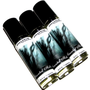 HAUNTED HOLLOW  Fall Halloween Fragrance Sandalwood, Violet, Cashmere Woods, Lavender, Vanilla, Musk