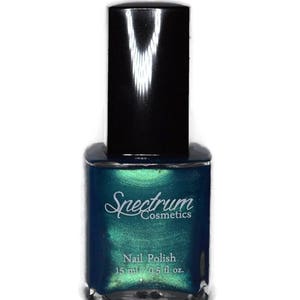 WARLOCK Blue Green Duochrome Nail Polish image 3