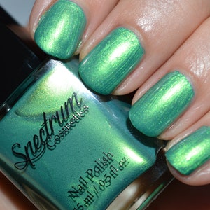VANIR Green Iridescent Shimmer Nail Polish