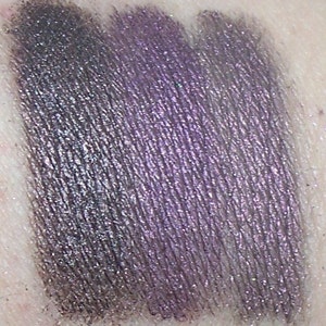 Get the Look 3 Piece Purple Eyeshadow Stack Smoky eyeshadow shades image 8