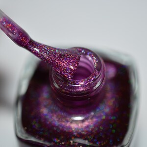 FAIRY TALE Linear Holographic Pink Violet Purple Nail Polish image 3