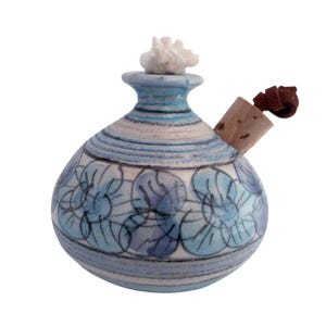 Handgeschilderde Portugese keramische olielamp | Verzamelobject blauwe bloemen en volkskunst, keramiek Fahy Limaica Portugal