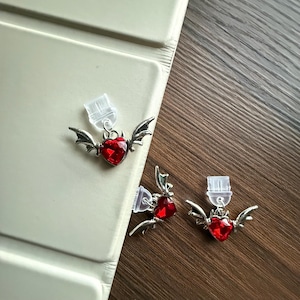 Heart Vampire Wings Kindle Charm, C-Type Dust Plug Charms, Kindle Phone Tablet iPad Accessory