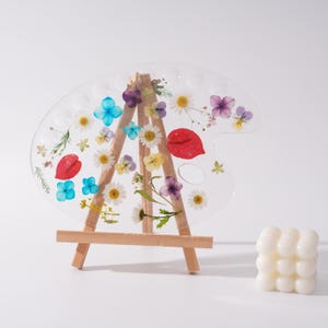 Resin Artist Palette: Rainbow Flower Painting Palette with Real Flowers Art Teacher Gift