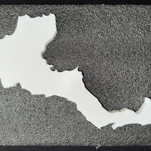 Topographie de Corfou imprimée en 3D – Modèle géographique réaliste (38,86 x 72,14 x 105,82 mm)
