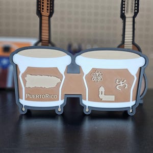 Bongo Puertorriqueño guitar 3D printed home decoration. Musical Instruments, souvenirs.
