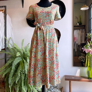 Vintage Diane Von Furstenberg for Magnin Tulip Dress
