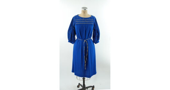 1970s Alfred Shaheen dress royal blue with gold p… - image 1