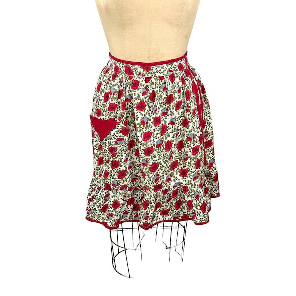 1950s apron red poppies print with ruffles and pocket VFG