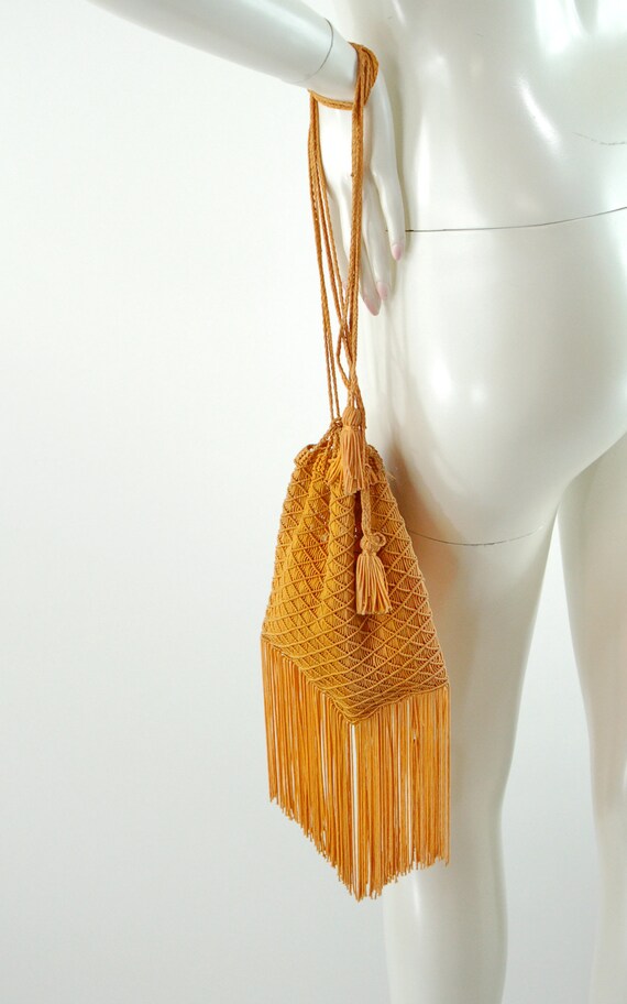 1970s macrame bag pouch bag with fringe orange go… - image 4