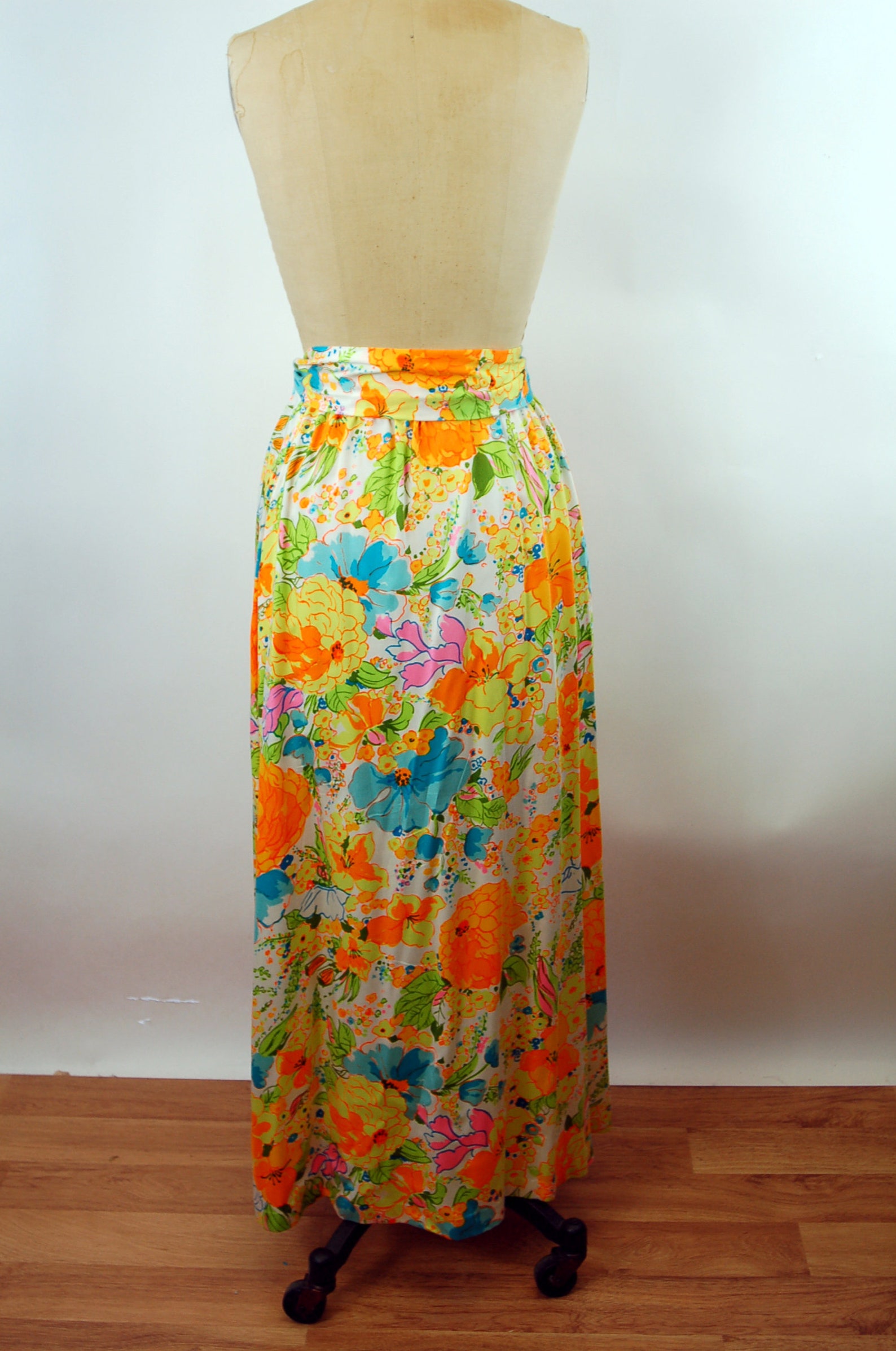1960s 70s Maxi Skirt Bright Tropical Floral Alice of - Etsy